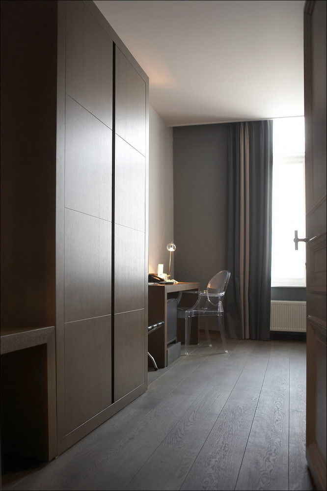 Hotel Domus بوم المظهر الخارجي الصورة